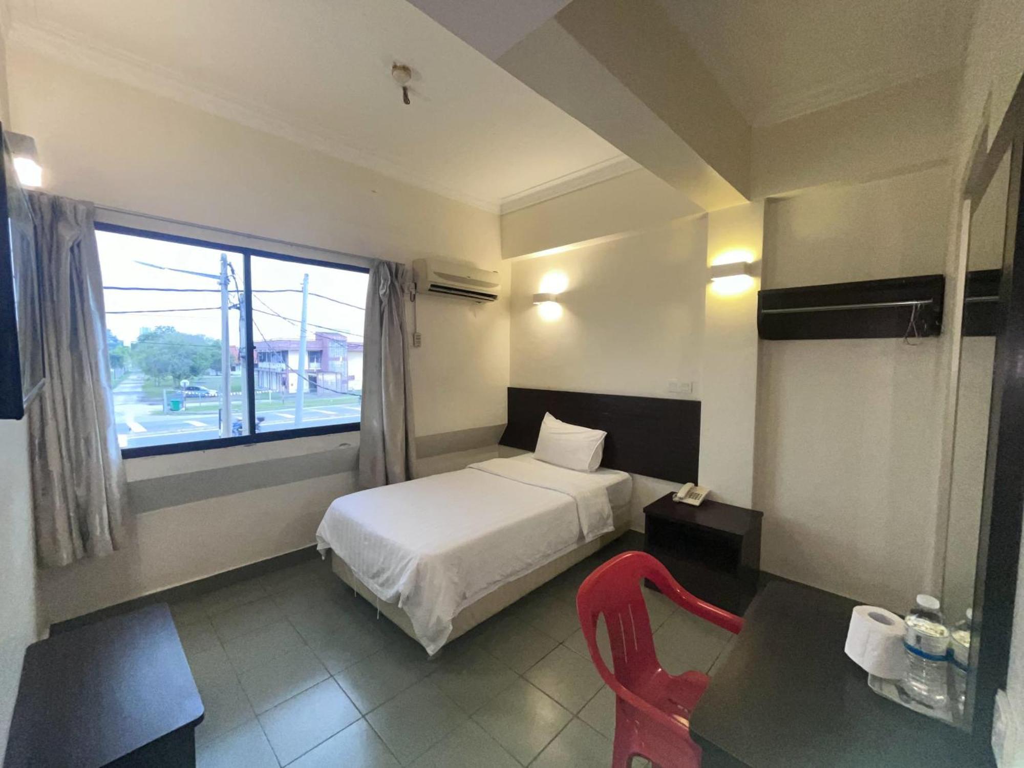 Hotel Sitiawan Kültér fotó