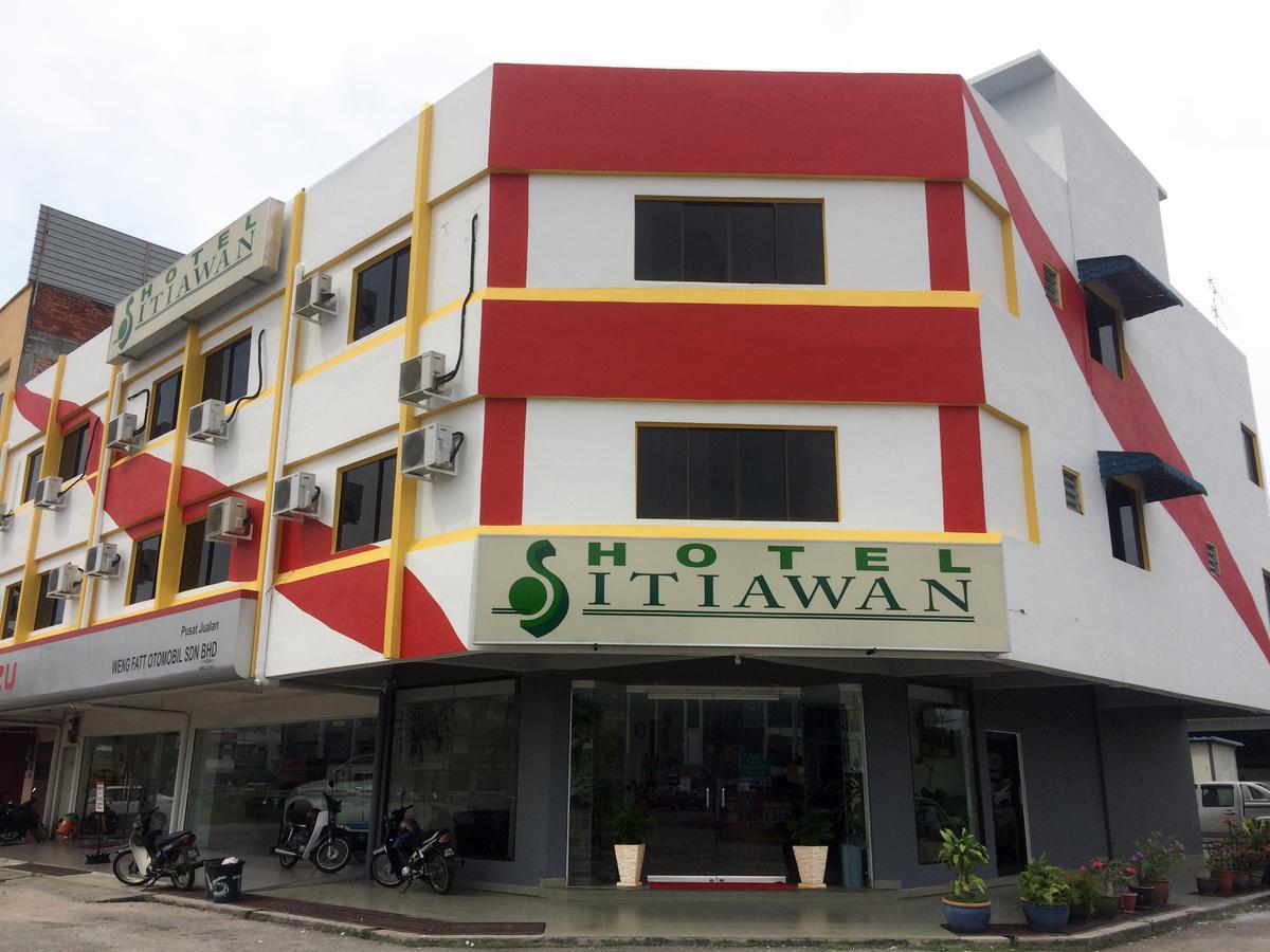 Hotel Sitiawan Kültér fotó